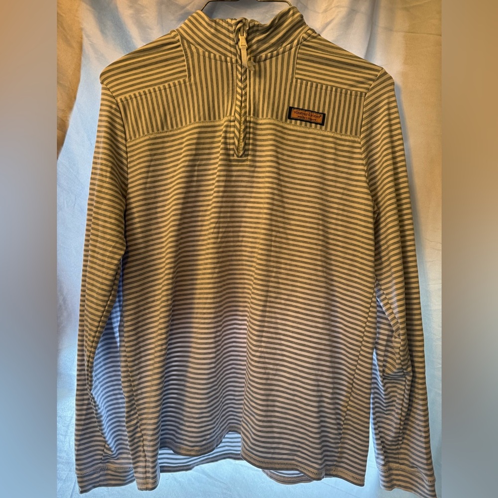 XL Vineyard Vine